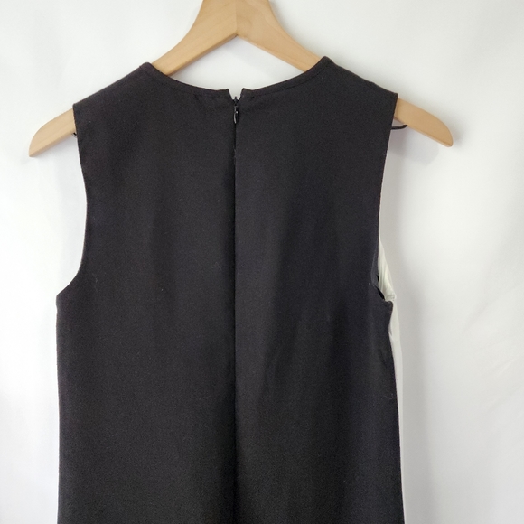 SOLD! Victoria Beckham for Target • Mod Floral Dress - Picture 5 of 7